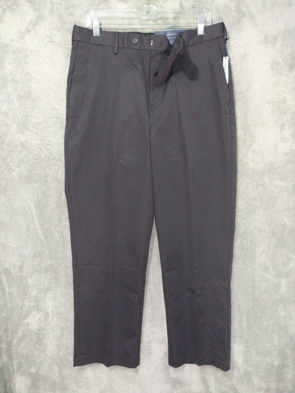 Croft Barrow Pants Mens 32x30 Gray Performance Khaki Flat Front Classic Fit